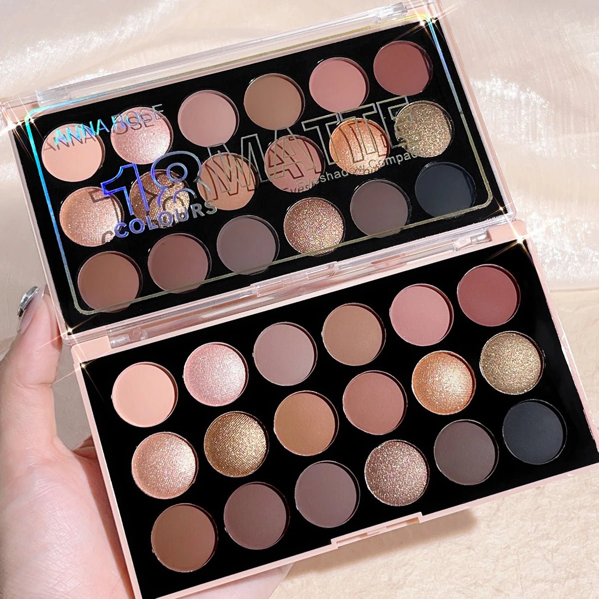 18 - Color Eyeshadow Palette — Pearlescent Glitter & Matte Earth Tones - Mzunye