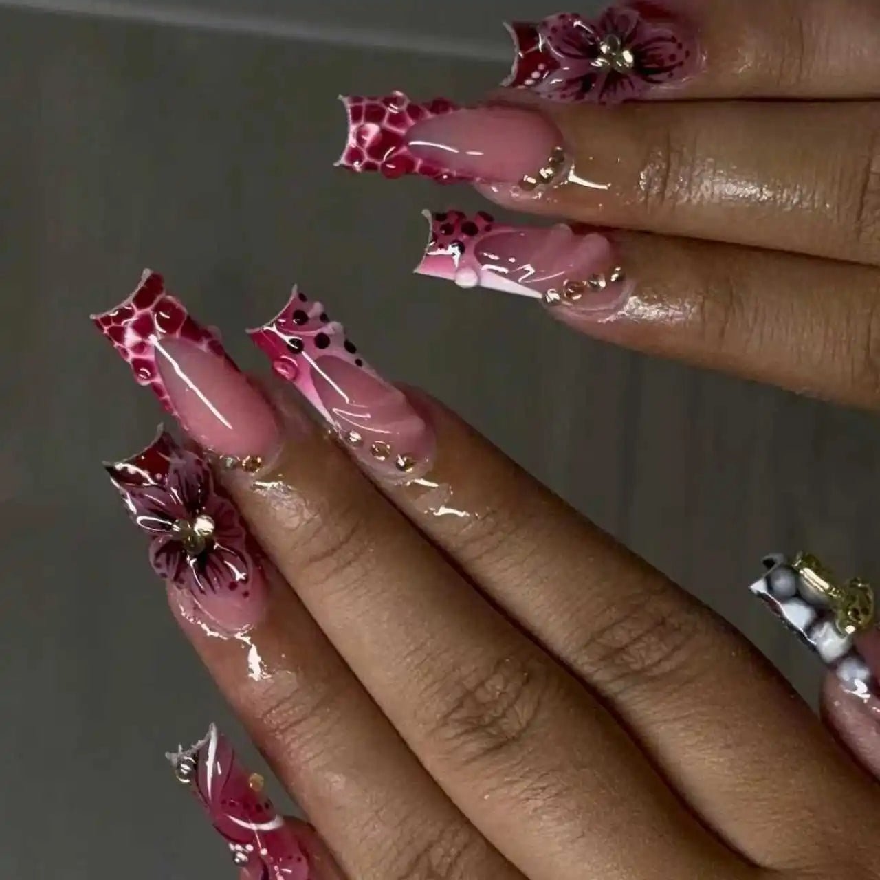 24 - Piece Long French Press - On Nails | 3D Flower Design — 25 Colors - Mzunye
