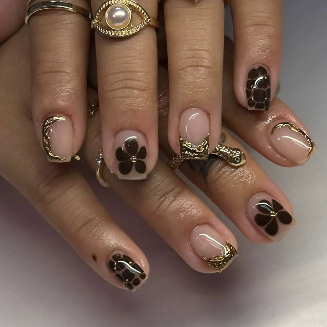 24 - Piece Long French Press - On Nails | 3D Flower Design — 25 Colors - Mzunye