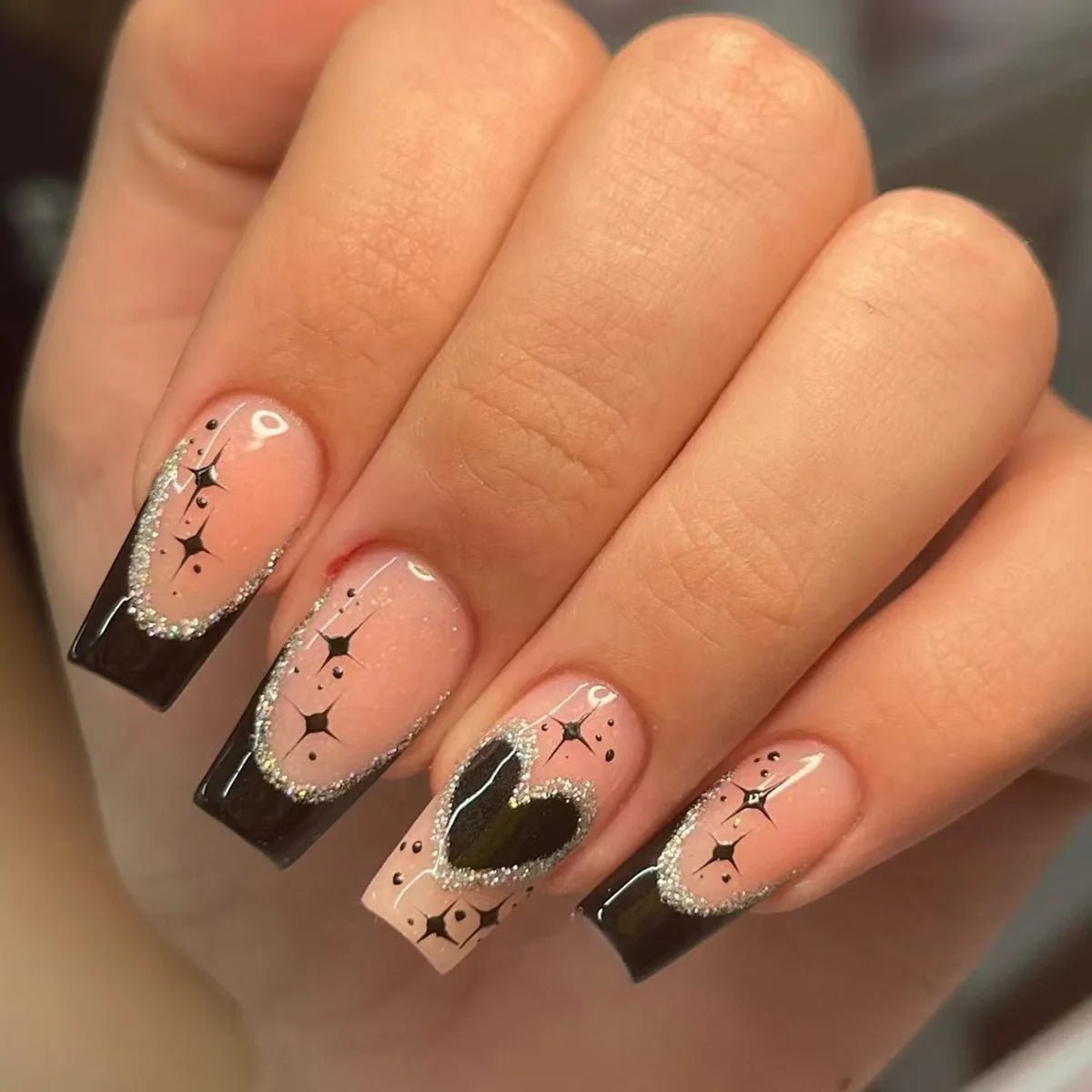 24pcs Ballerina Press - On Nails — Black French Tip Love Design Summer Nails in 19 Colors - Mzunye
