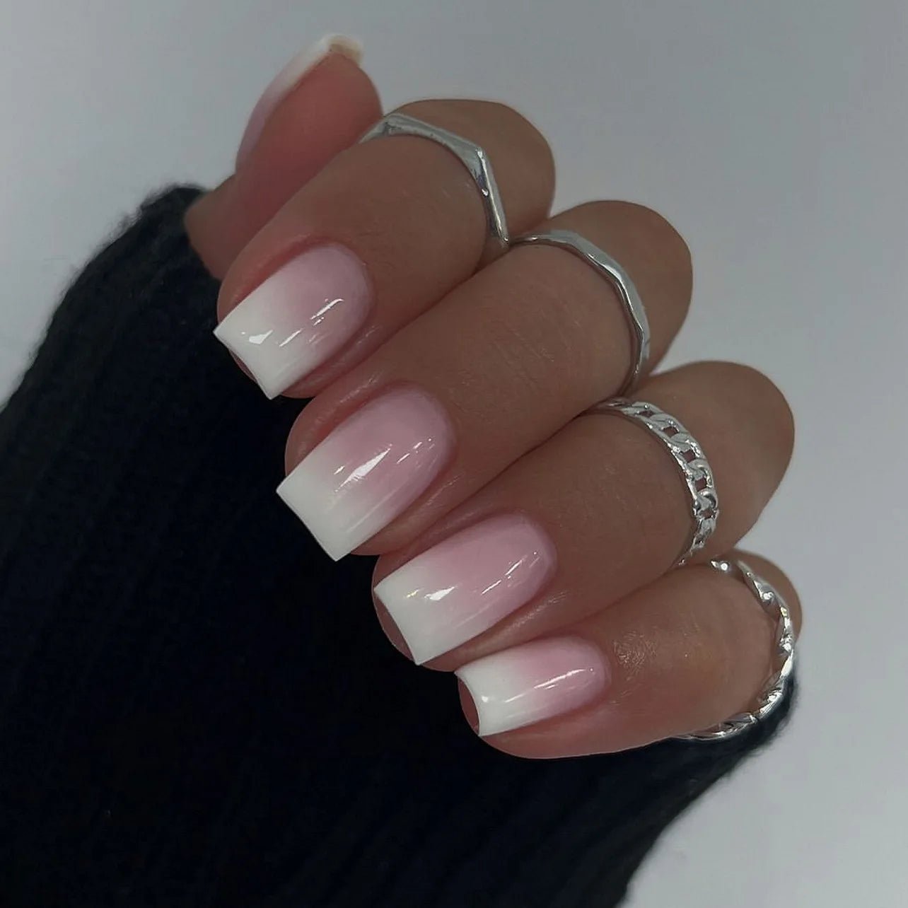 24Pcs French Tip Press-On Nails — Minimalist Square Full Cover Fake Nails with Glue | Mzunye