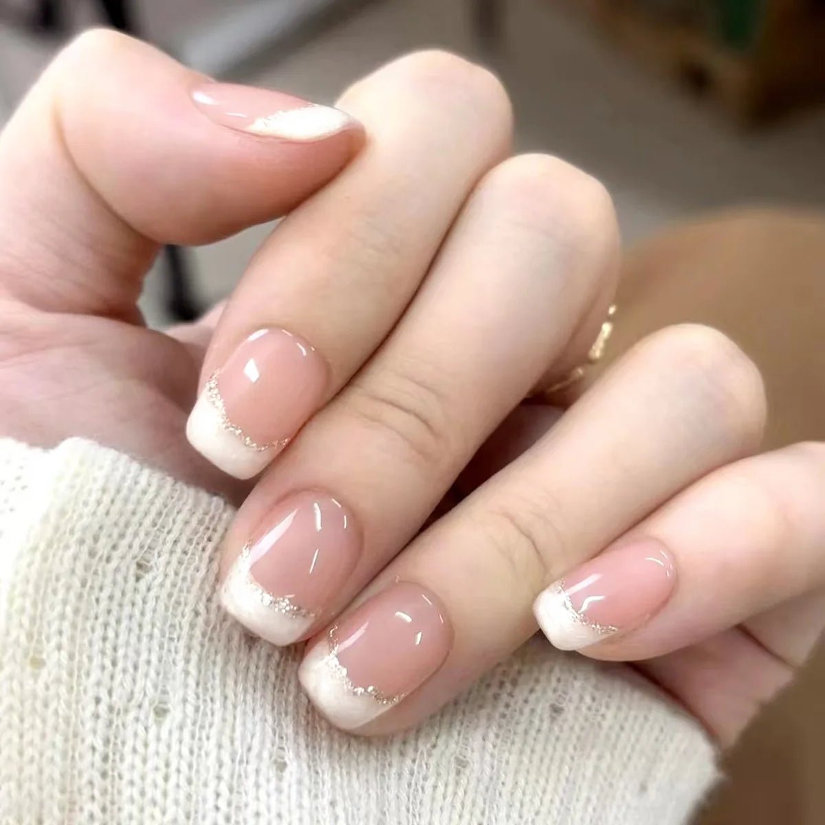 24pcs Press - On Nails — Short Almond Bowknot & French Tip Sweet Nail Set - Mzunye