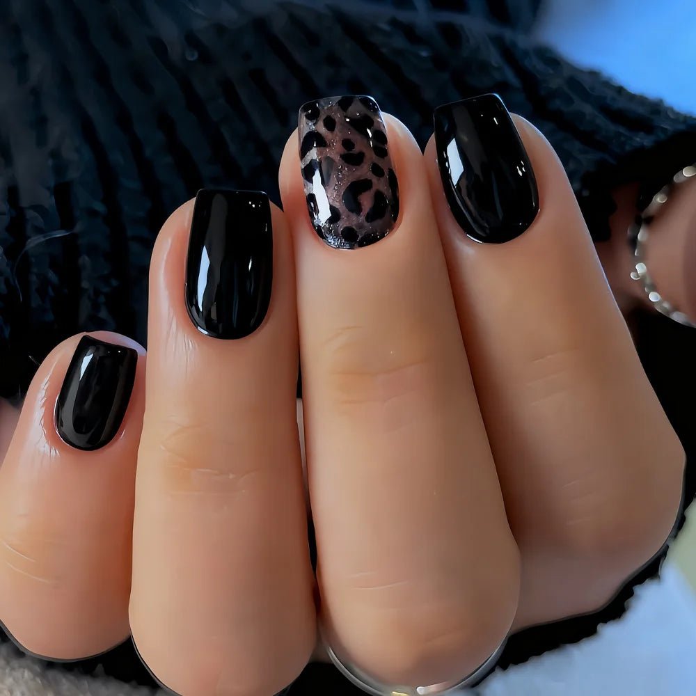 24pcs Press - On Nails — Short Almond Bowknot & French Tip Sweet Nail Set - Mzunye