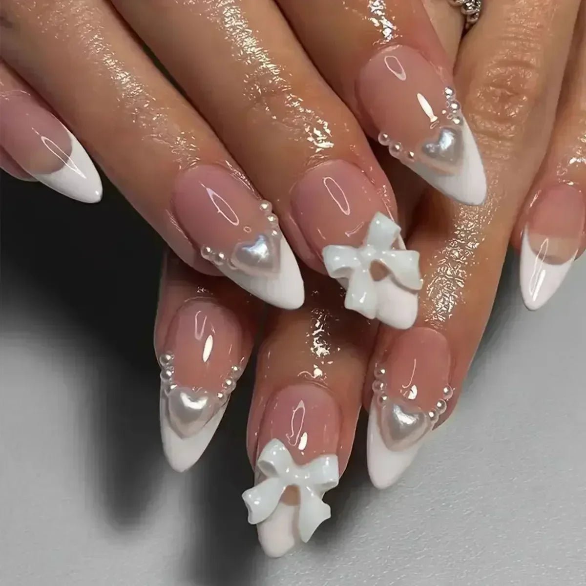 24pcs Press - On Nails — Short Almond Bowknot & French Tip Sweet Nail Set - Mzunye