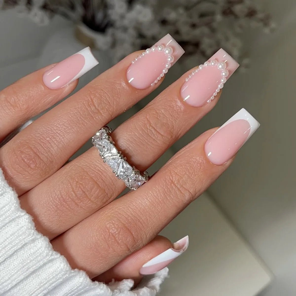 24pcs White French Press - On Nails — 3D Bowknot Full Cover Wearable Fake Nails for Women & Girls - Mzunye