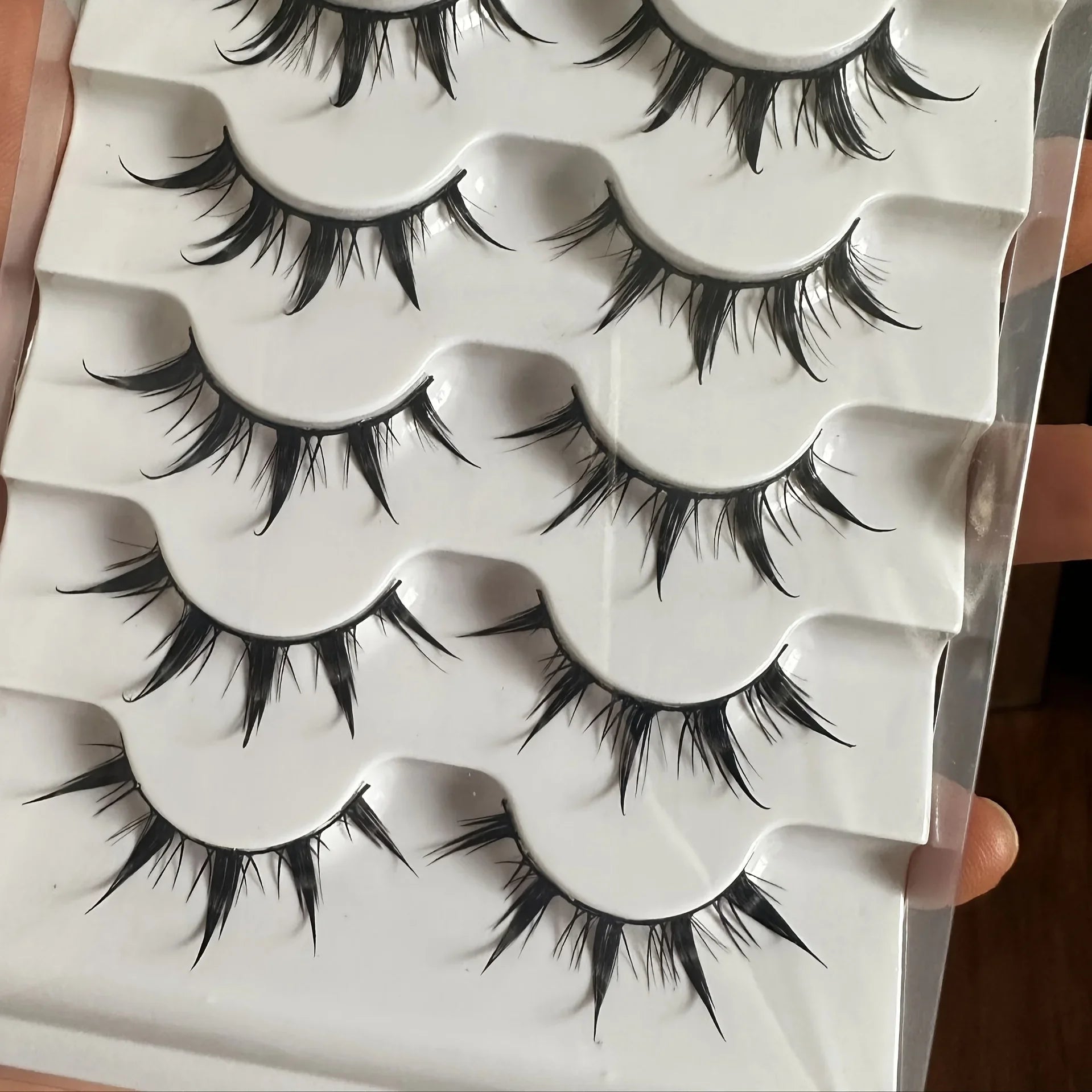 5 Pairs Anime Demon - Style Faux Lashes — Dramatic Volume & Length for Bold Creative Looks - Mzunye