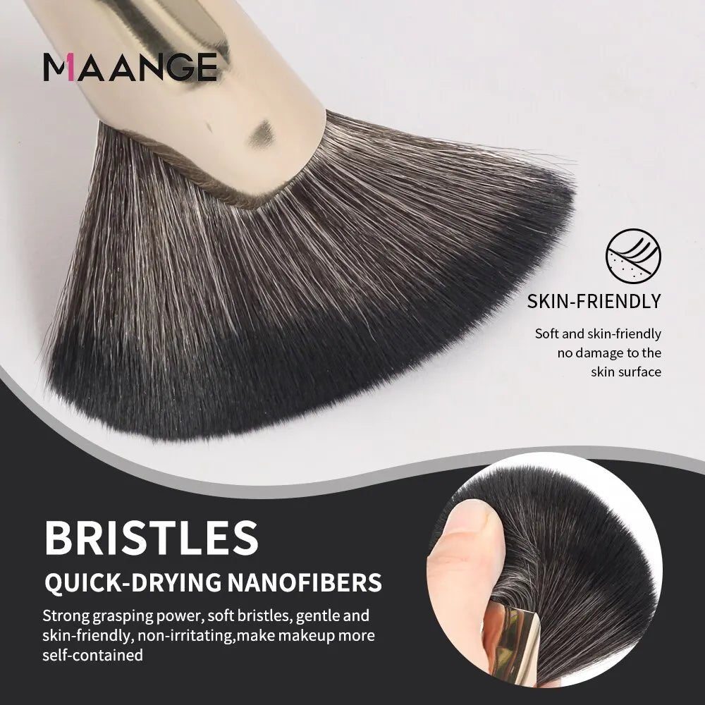 💄 Angled Blush & Bronzer Brush - Mzunye