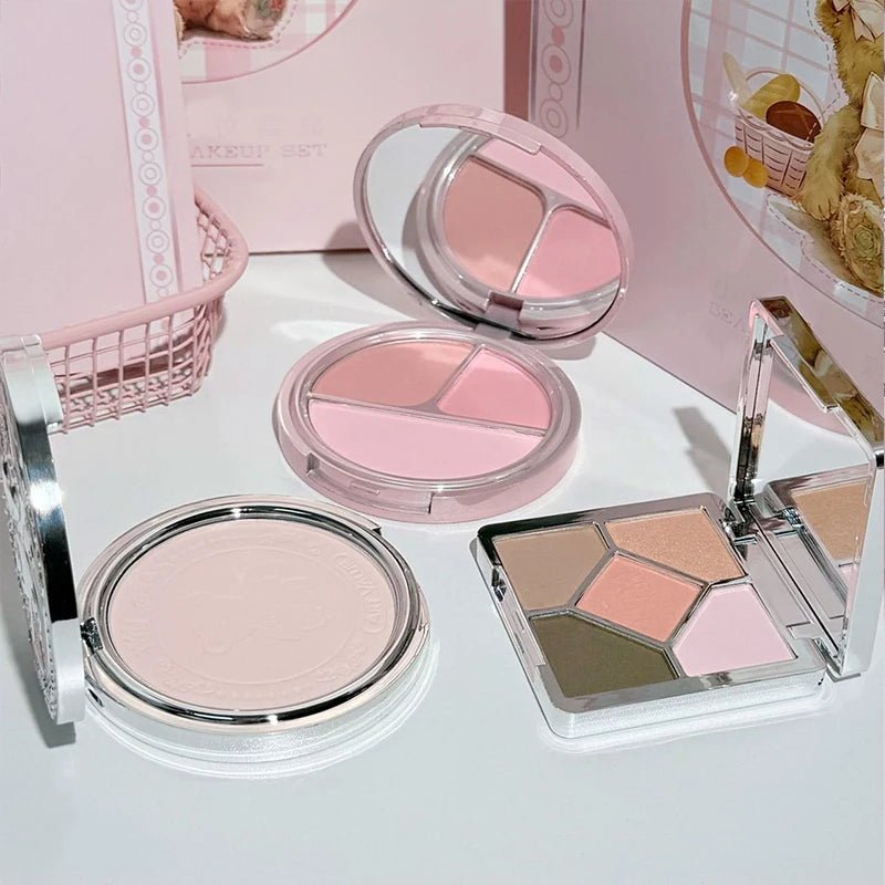 ART VALUE 7 - Piece Makeup Gift Set — Lip Mud, Blush, Eyeshadow Palette & Necklace - Mzunye