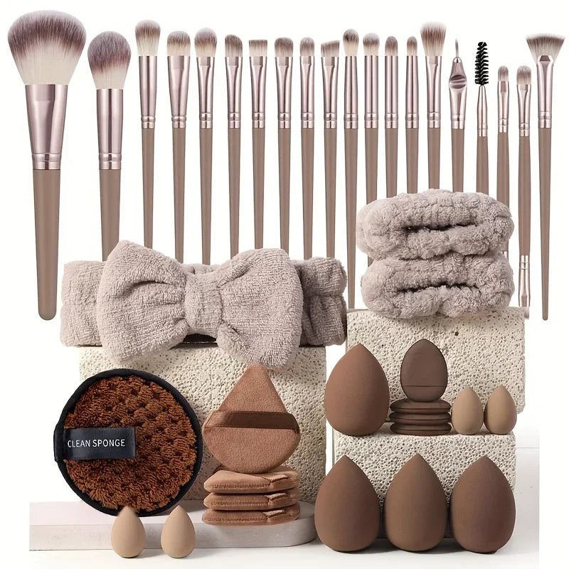 Complete Pink Makeup Brush Set — Soft Brushes & Beauty Blender Gift Set - Mzunye