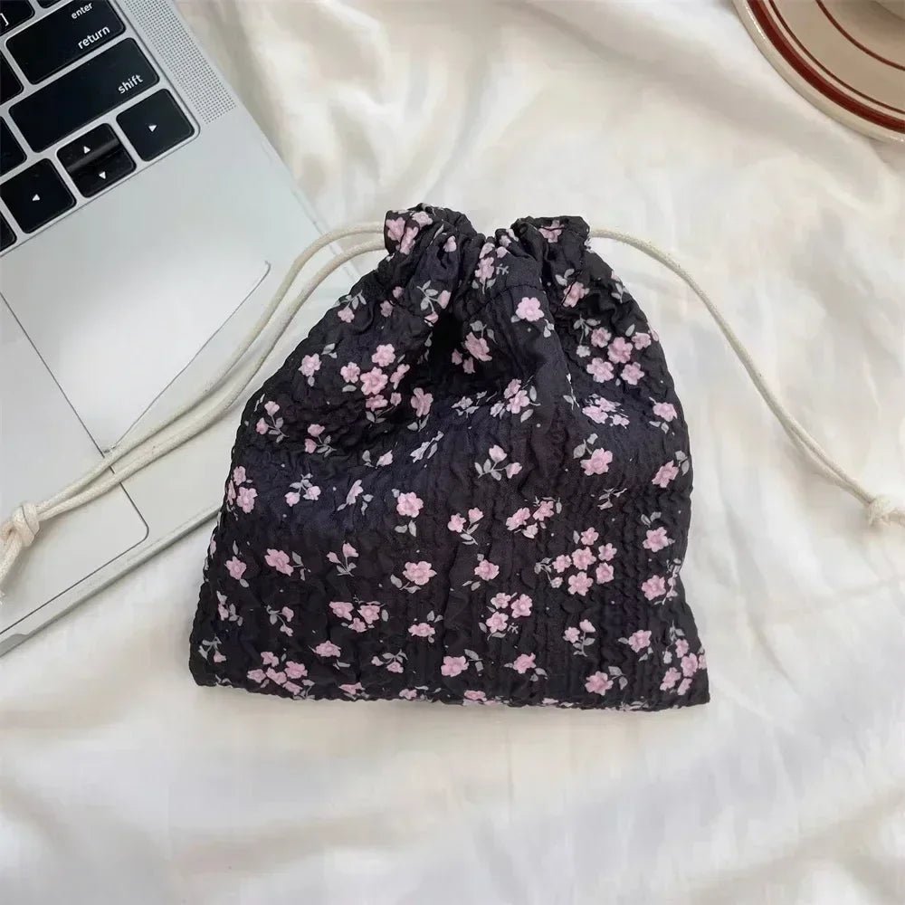 Cute Bear Drawstring Storage Bag – Large Capacity Cosmetic & Travel Organizer - Mzunye