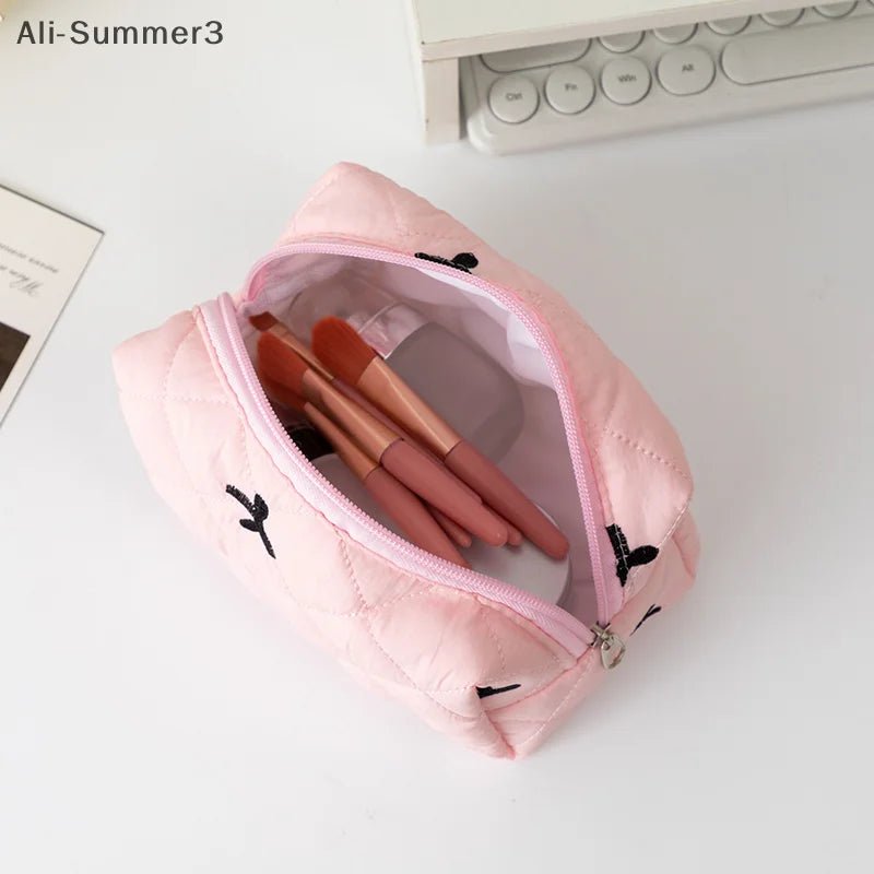 Cute Bow Tie Makeup Bag – Aesthetic Makeup Organizer - Mzunye
