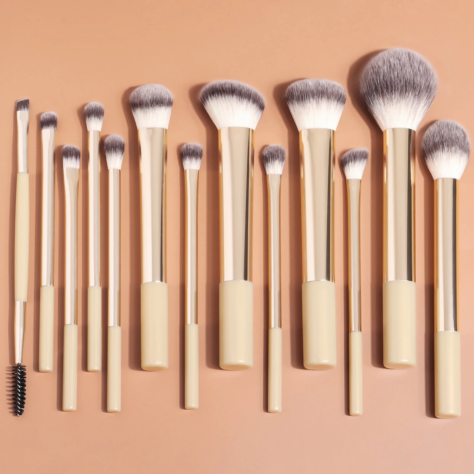 Flawless Blending • Soft Bristles • Complete Face & Eye Kit - Mzunye