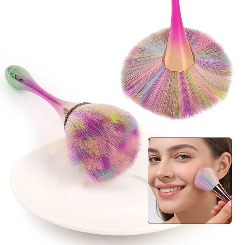 💖 Oversized Powder & Blush Brush - Mzunye
