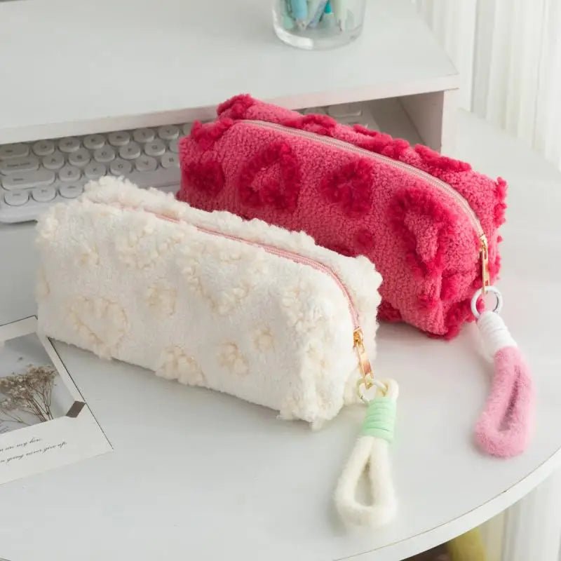 Plush Heart Makeup Bag – Cute Large Capacity Travel Cosmetic Organizer with Lanyard - Mzunye