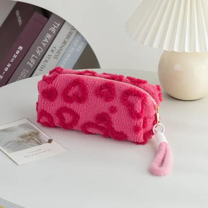 Plush Heart Makeup Bag – Cute Large Capacity Travel Cosmetic Organizer with Lanyard - Mzunye